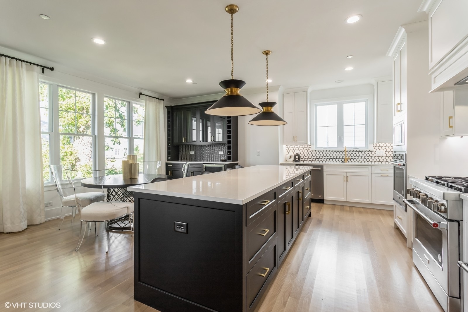 12560517 Property Photo 5