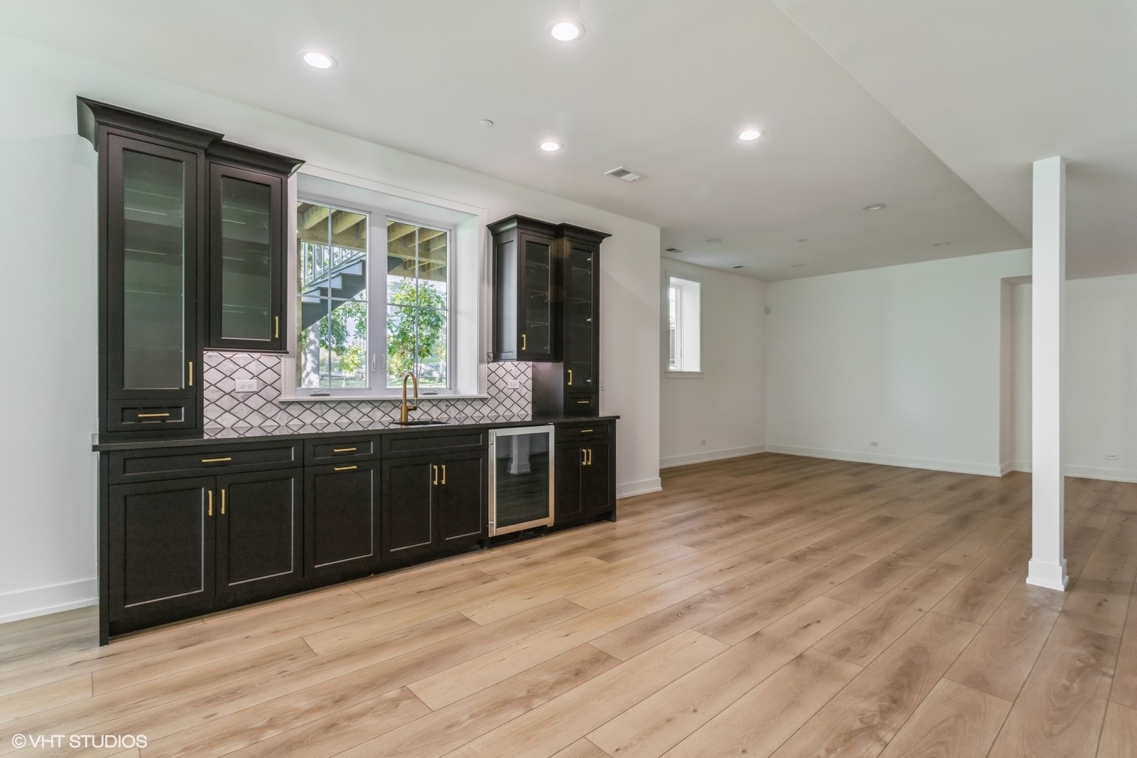 12560517 Property Photo 12