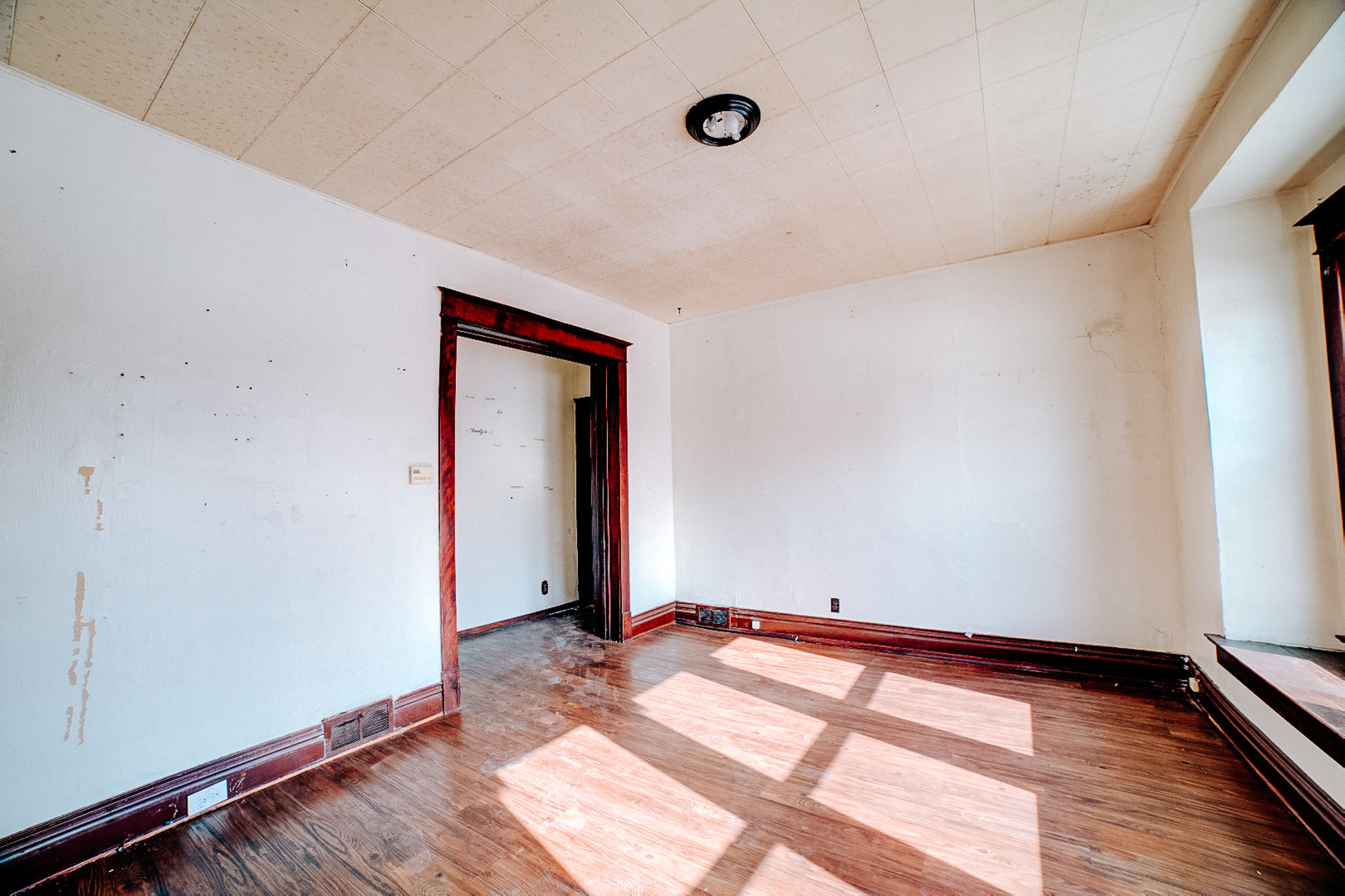 312 N 4th Street Property Photo 4