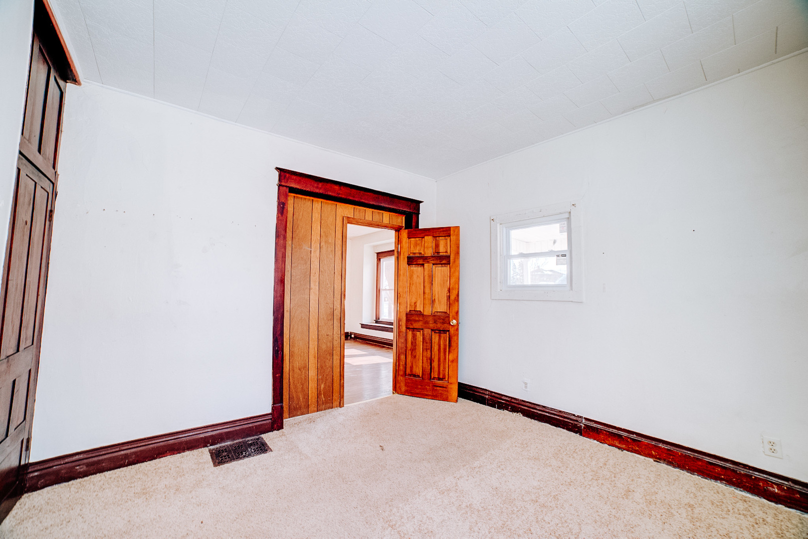 312 N 4th Street Property Photo 9