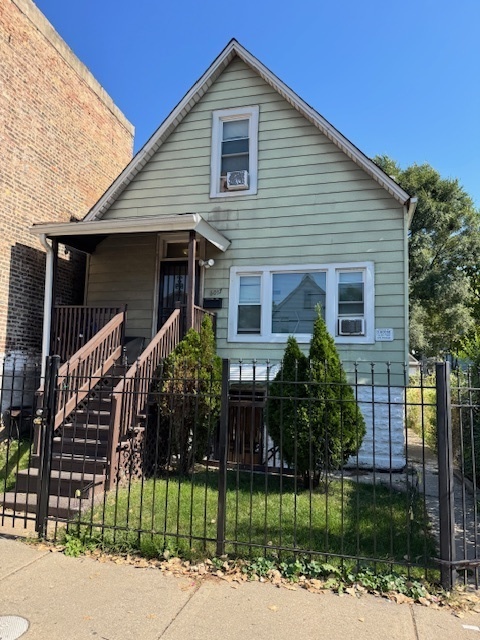 6037 S Racine Avenue Property Photo 1