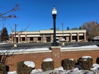 121 W Lincoln Highway Property Photo 1