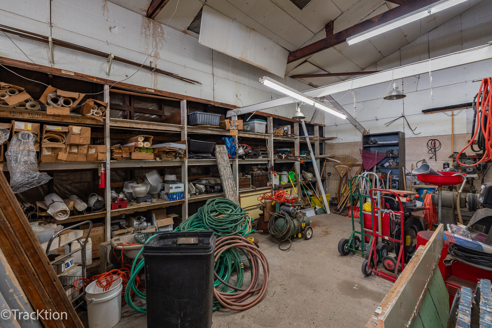 10719 Commercial Street Property Photo 11