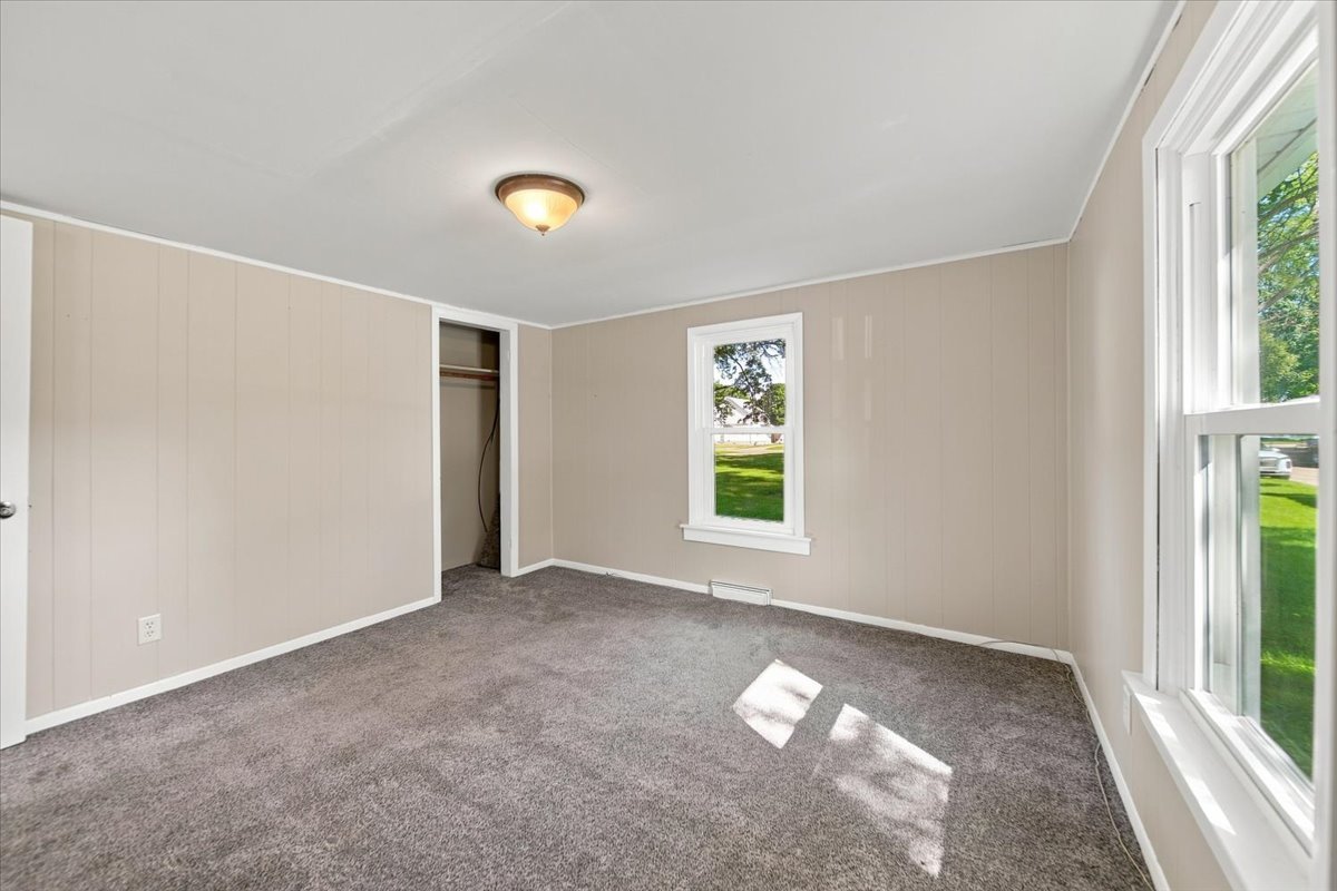 404 East Street Property Photo 16