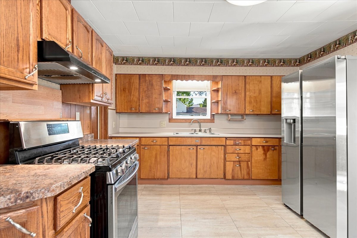 404 East Street Property Photo 19