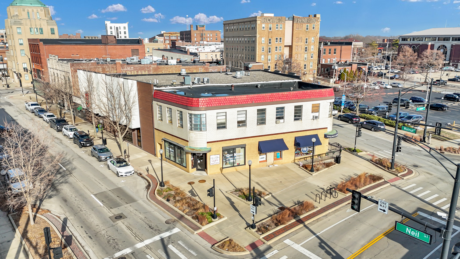 111 S Walnut Street Property Photo 1