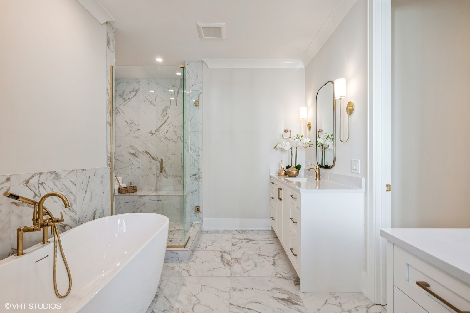 12562149 Property Photo 13
