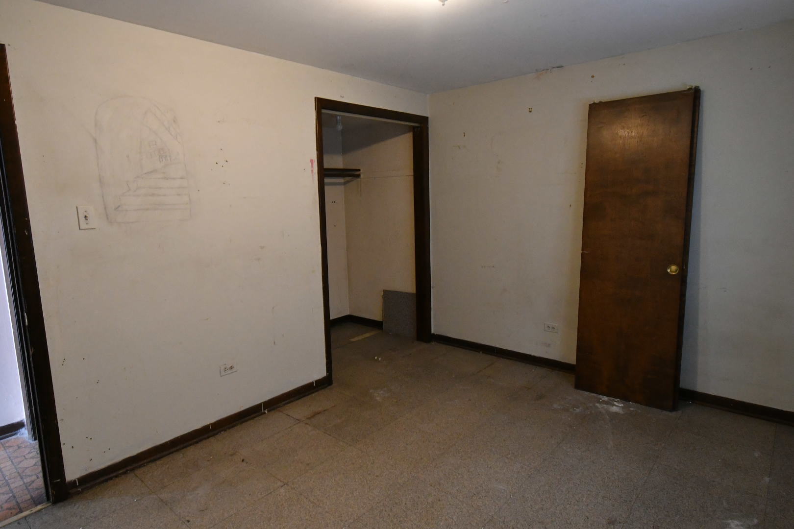 17032 Cregier Avenue Property Photo 13