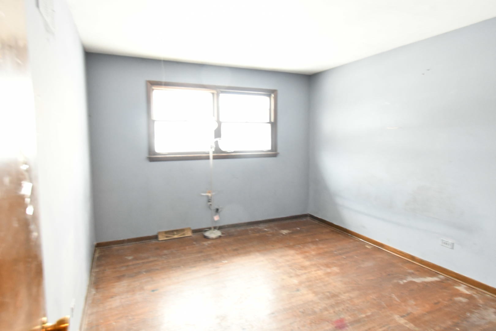 17032 Cregier Avenue Property Photo 19