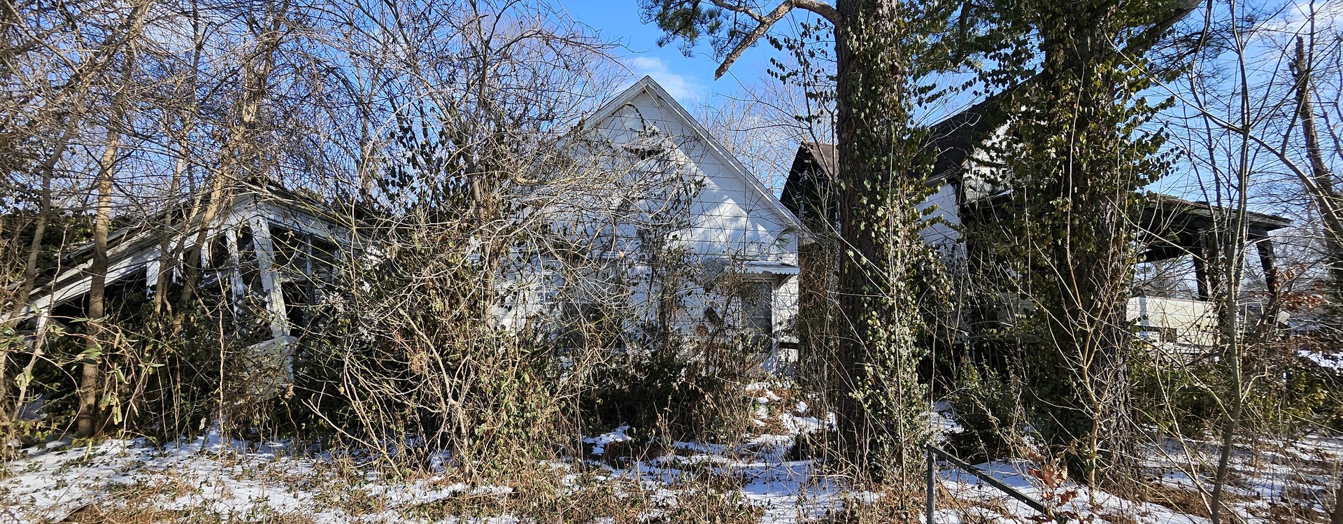 216 N Delaware Street Property Photo 2