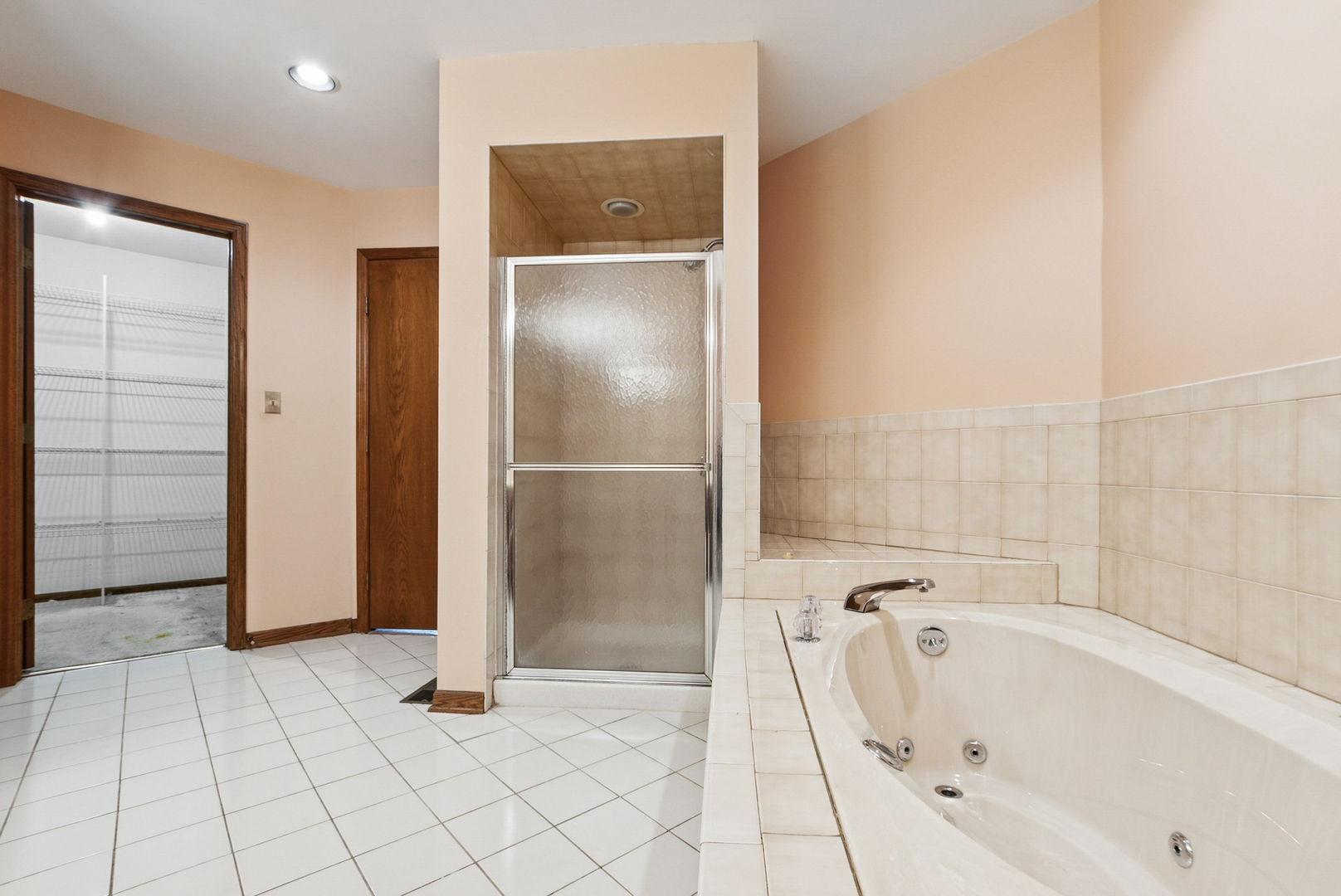 1429 Woodhollow Drive Property Photo 13