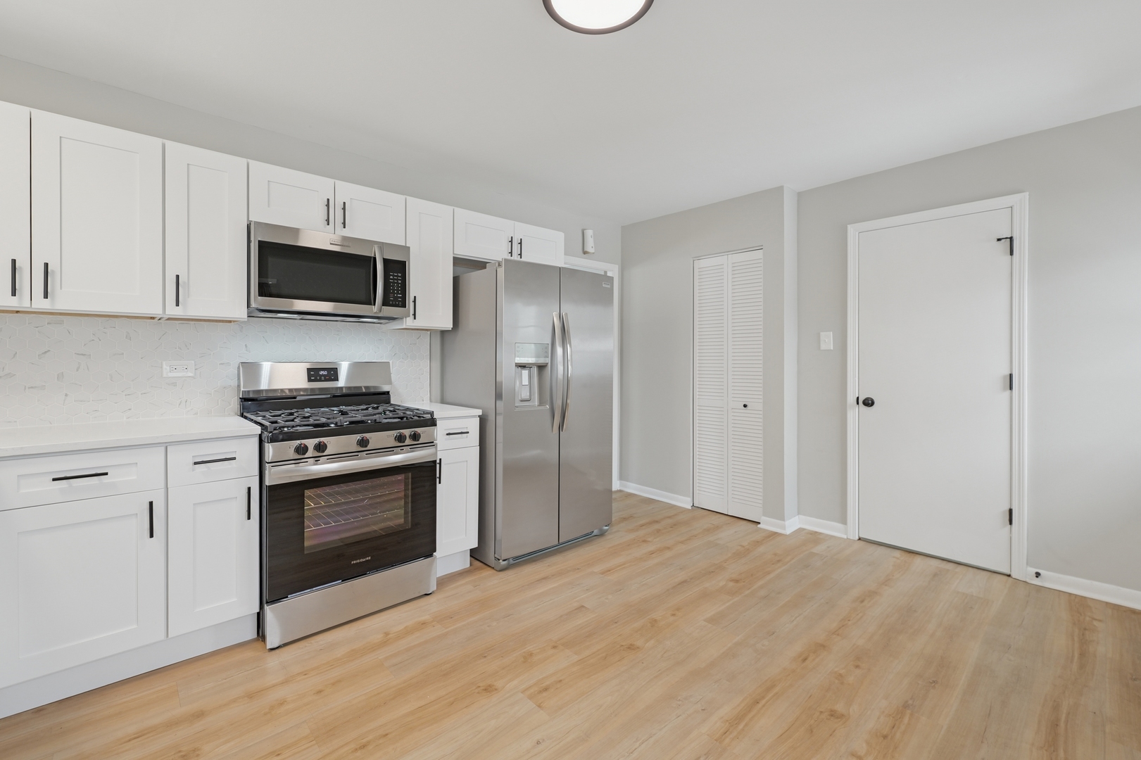 26 E Normandy Drive Property Photo 8