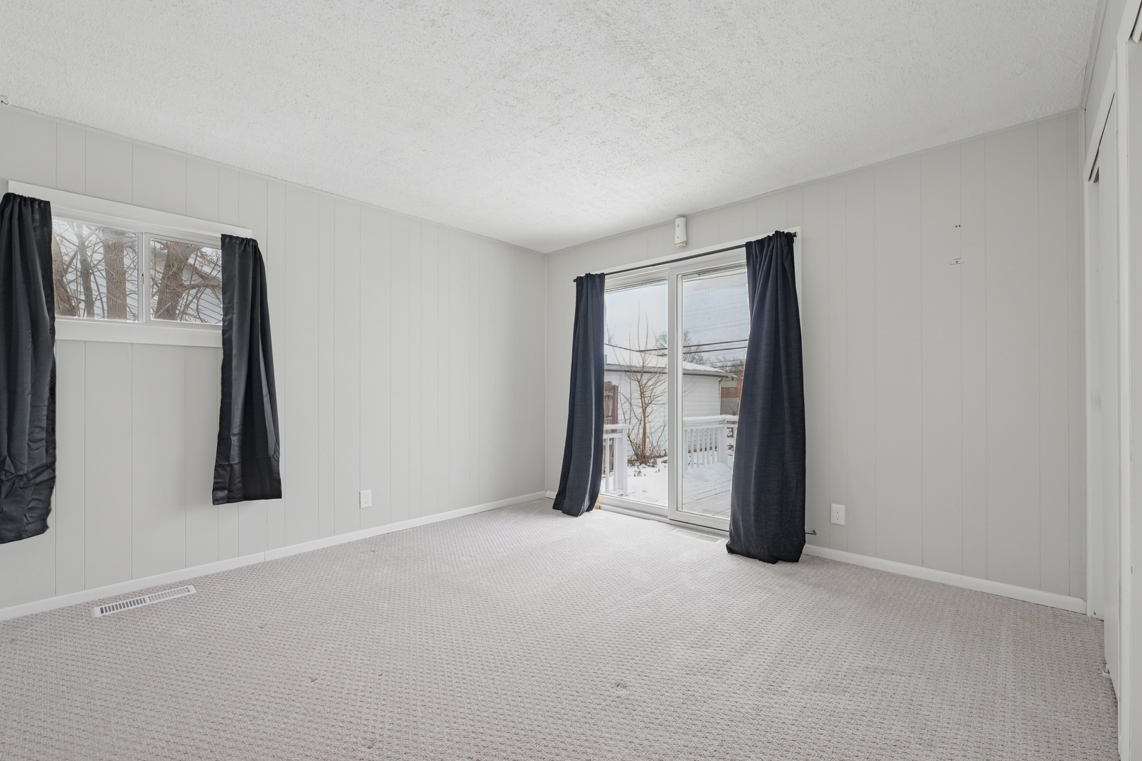 26 E Normandy Drive Property Photo 9