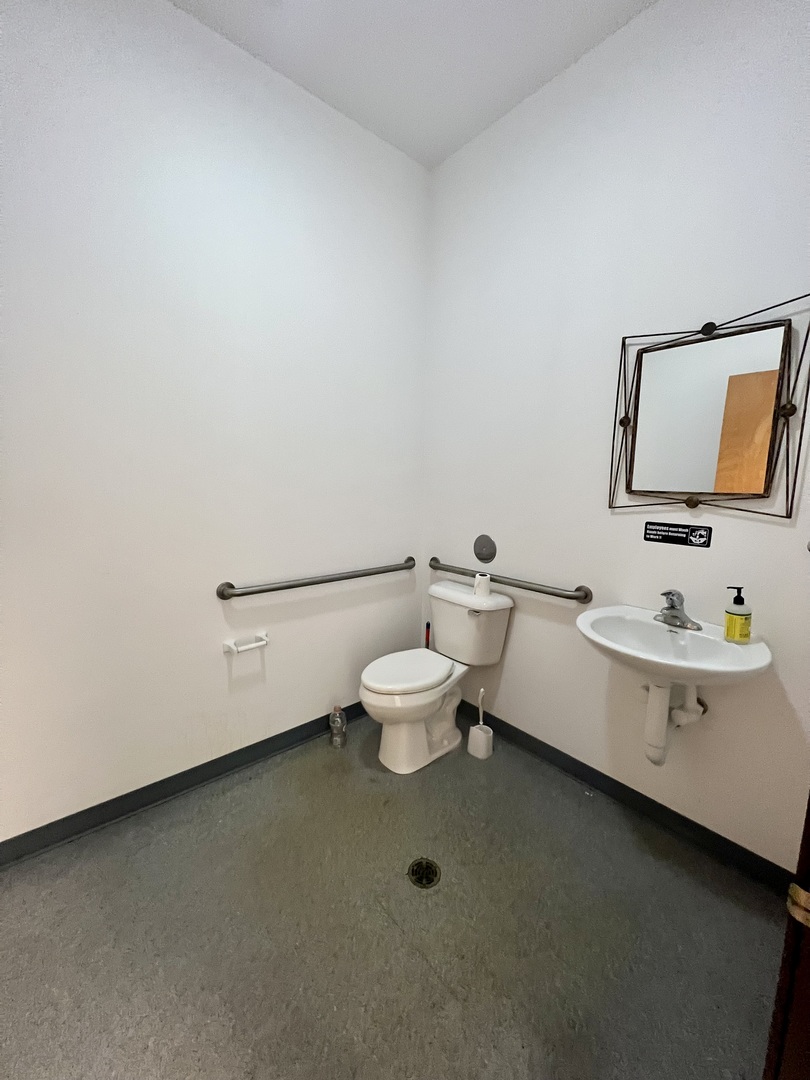 1565 Dekalb Avenue D Property Photo 10