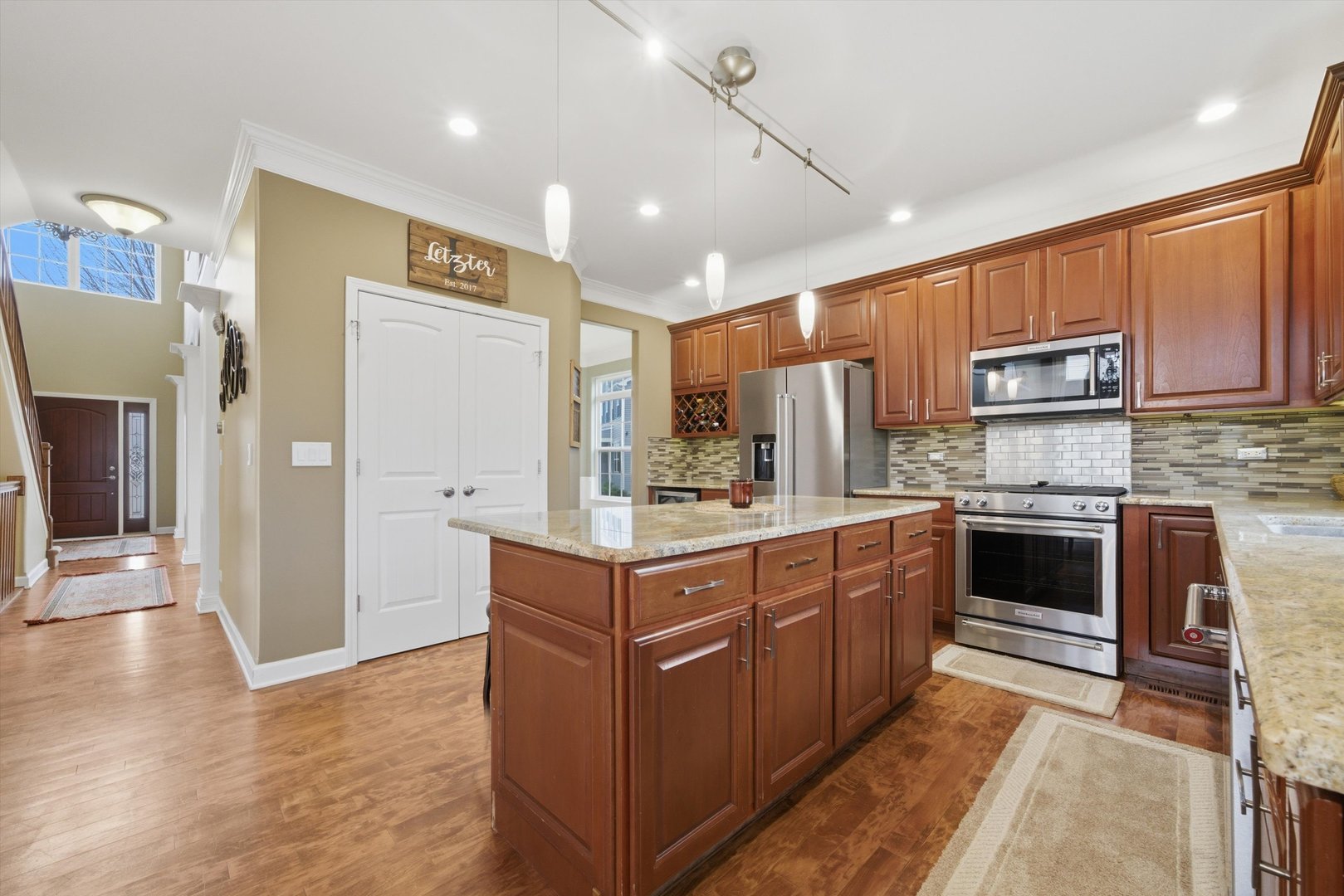 28235 W Yosemite Court Property Photo 11