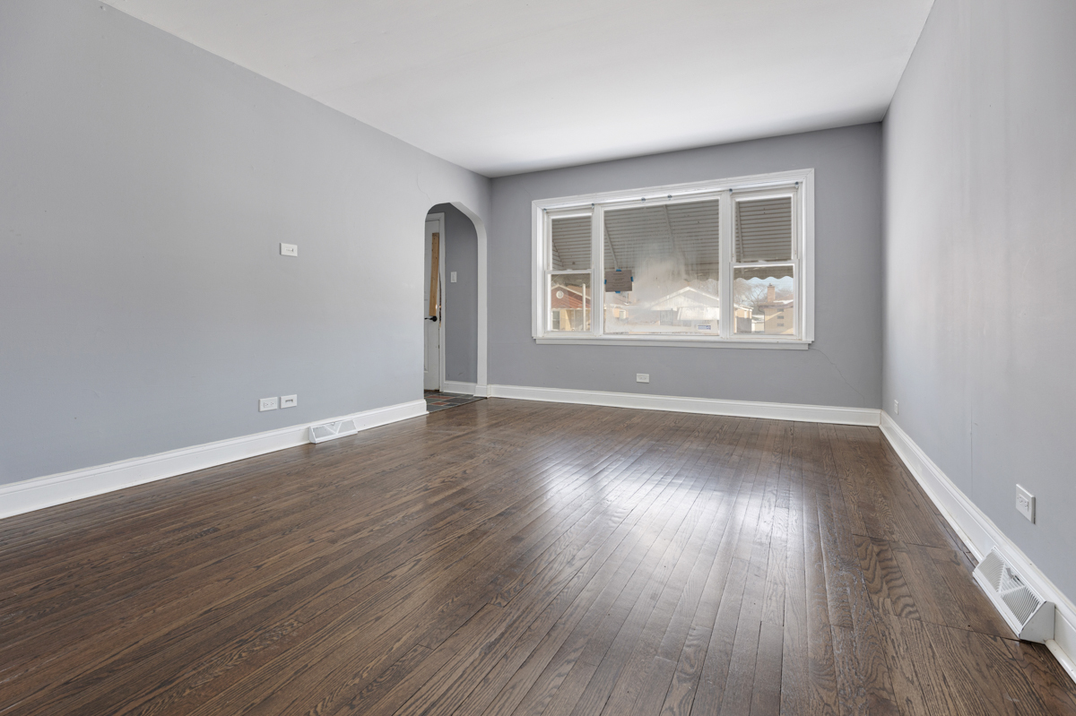 12338 S Elizabeth Street Property Photo 2