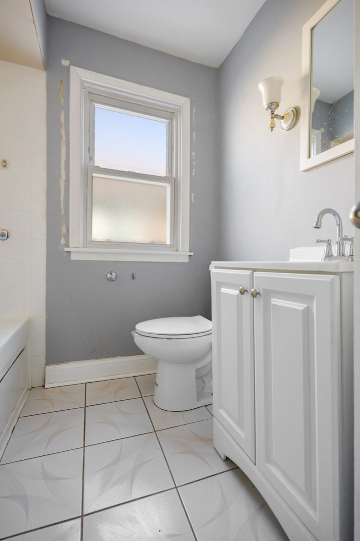 12338 S Elizabeth Street Property Photo 12
