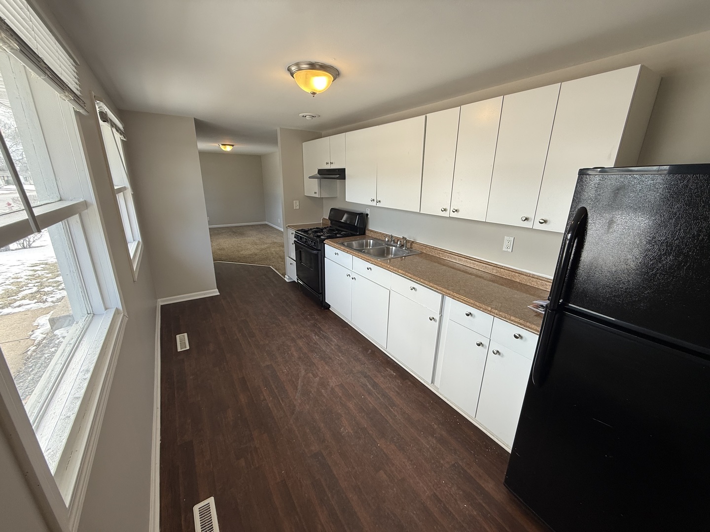 636 Jefferson Avenue Property Photo 3