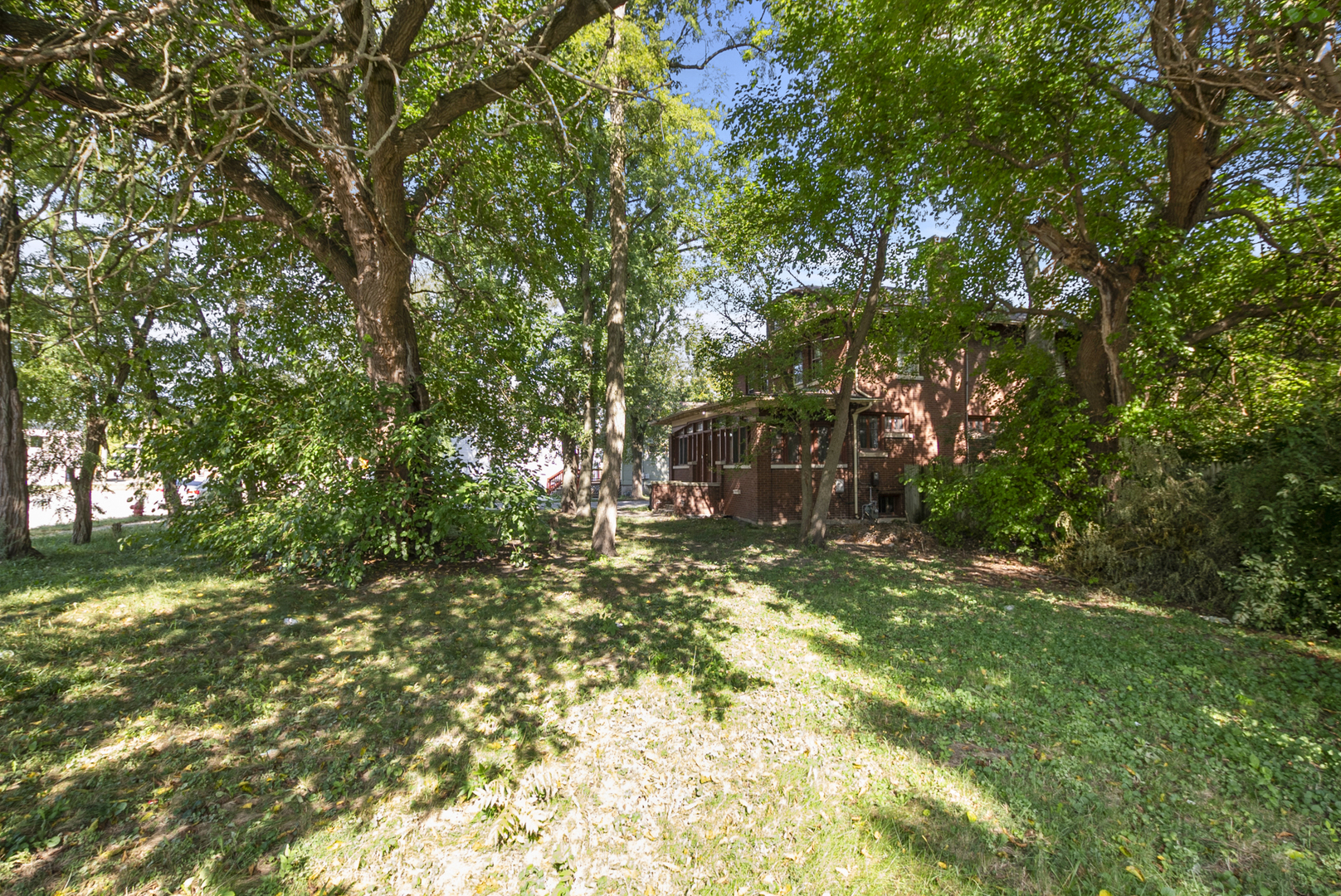 14119 Lincoln Avenue Property Photo 4