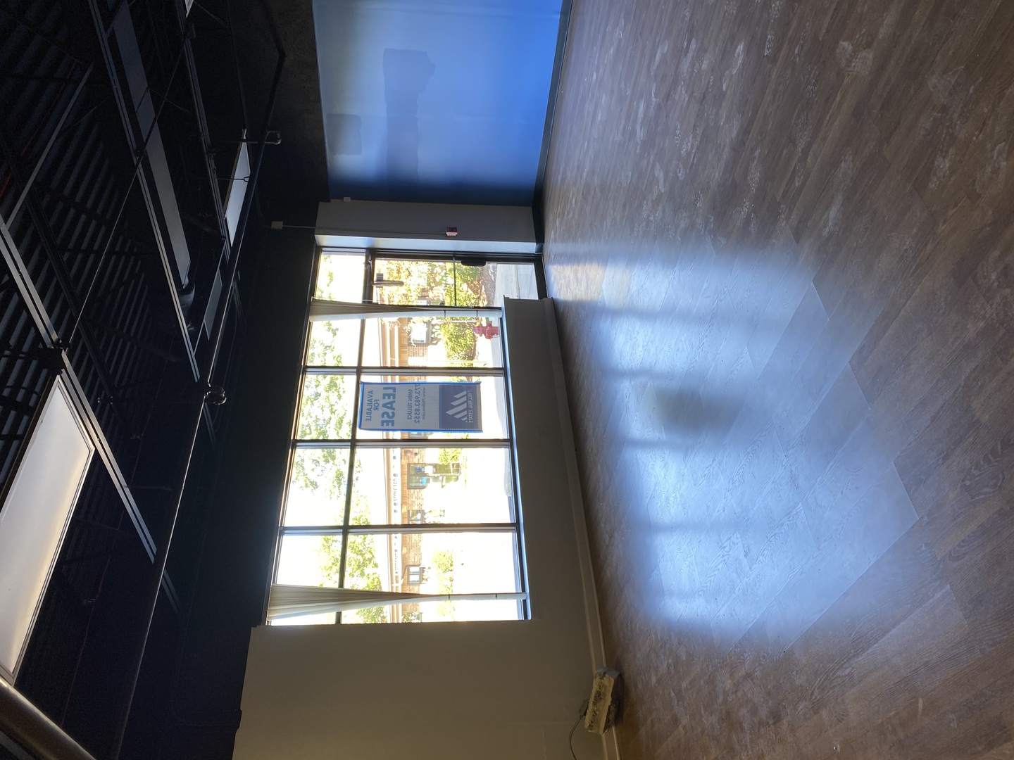 1520 W Algonquin Road Property Photo 2