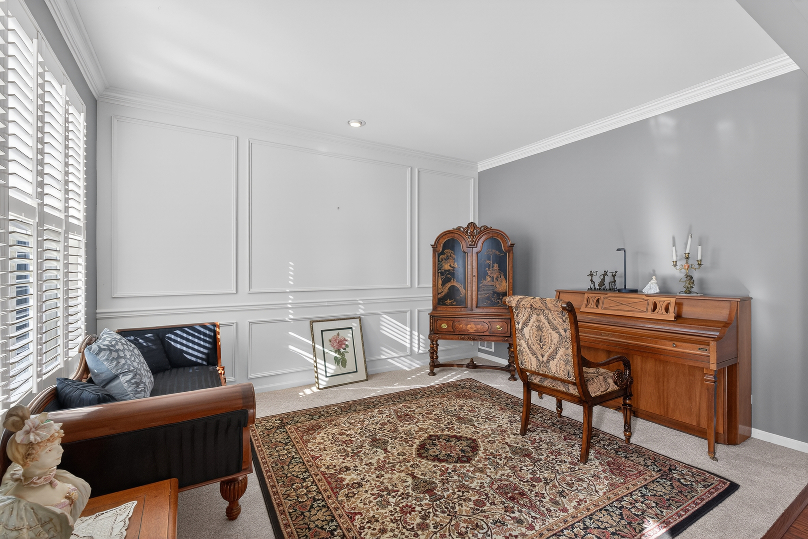 2458 Cushing Lane Property Photo 3