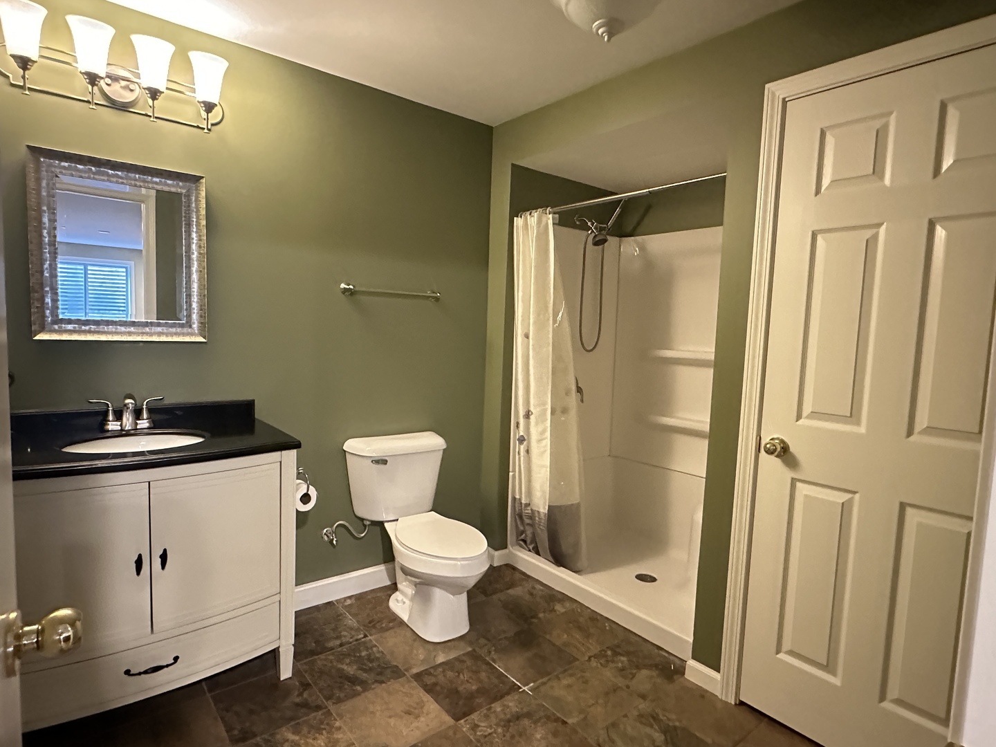 2458 Cushing Lane Property Photo 26