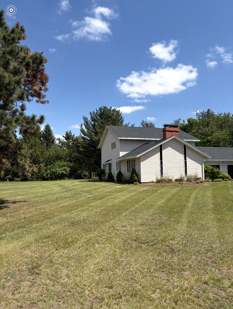 5009 Whispering Pine Circle Property Photo 2
