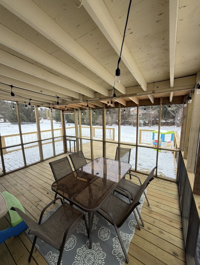 5009 Whispering Pine Circle Property Photo 6