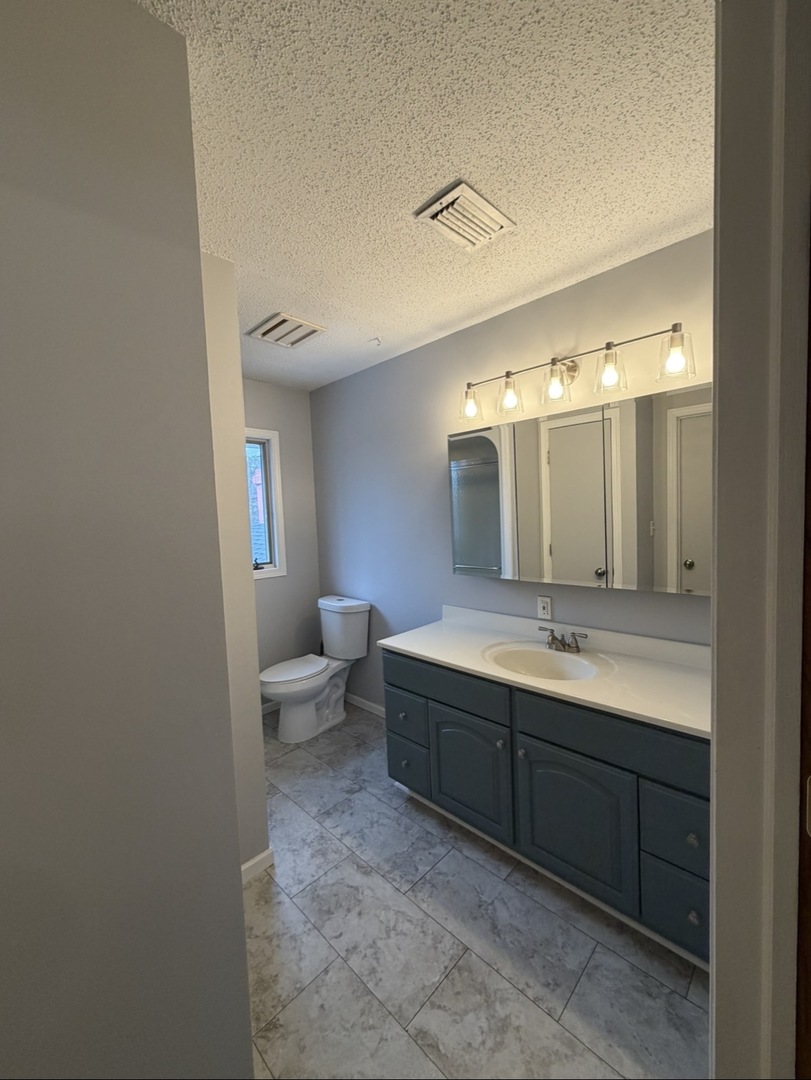 5009 Whispering Pine Circle Property Photo 26