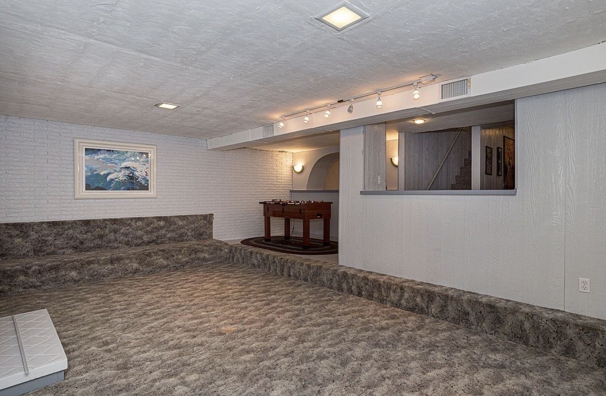 5009 Whispering Pine Circle Property Photo 28