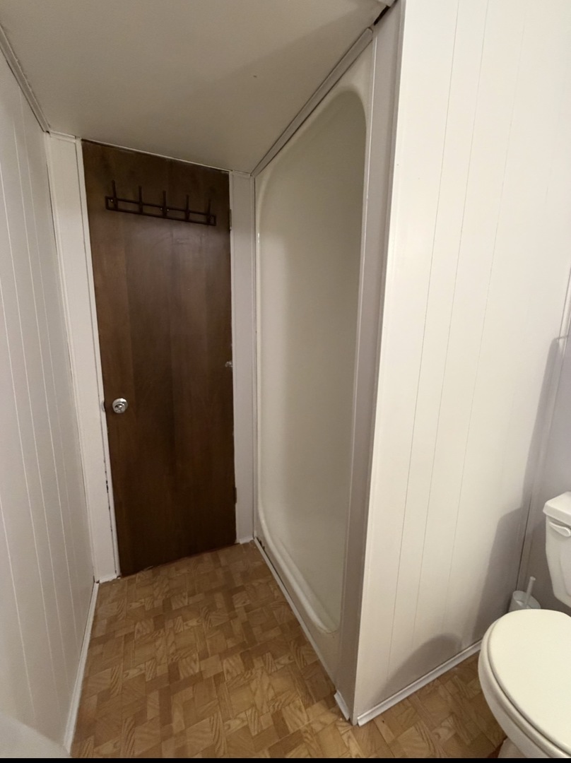 5009 Whispering Pine Circle Property Photo 32