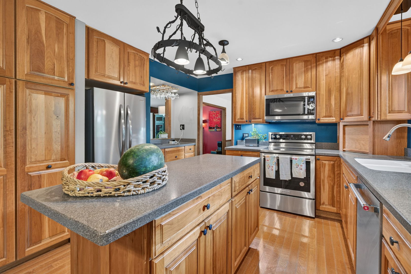 624 Virginia Court Property Photo 11