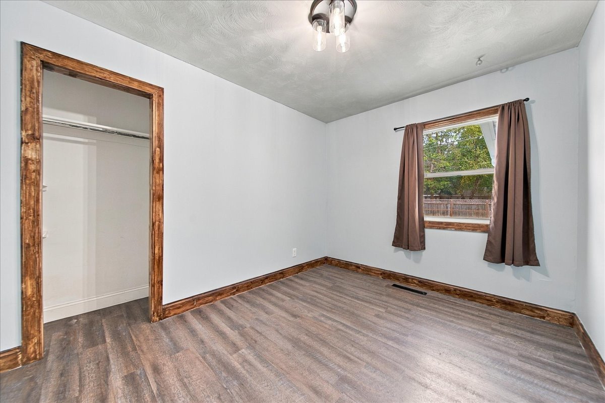 1808 20th Avenue Property Photo 13