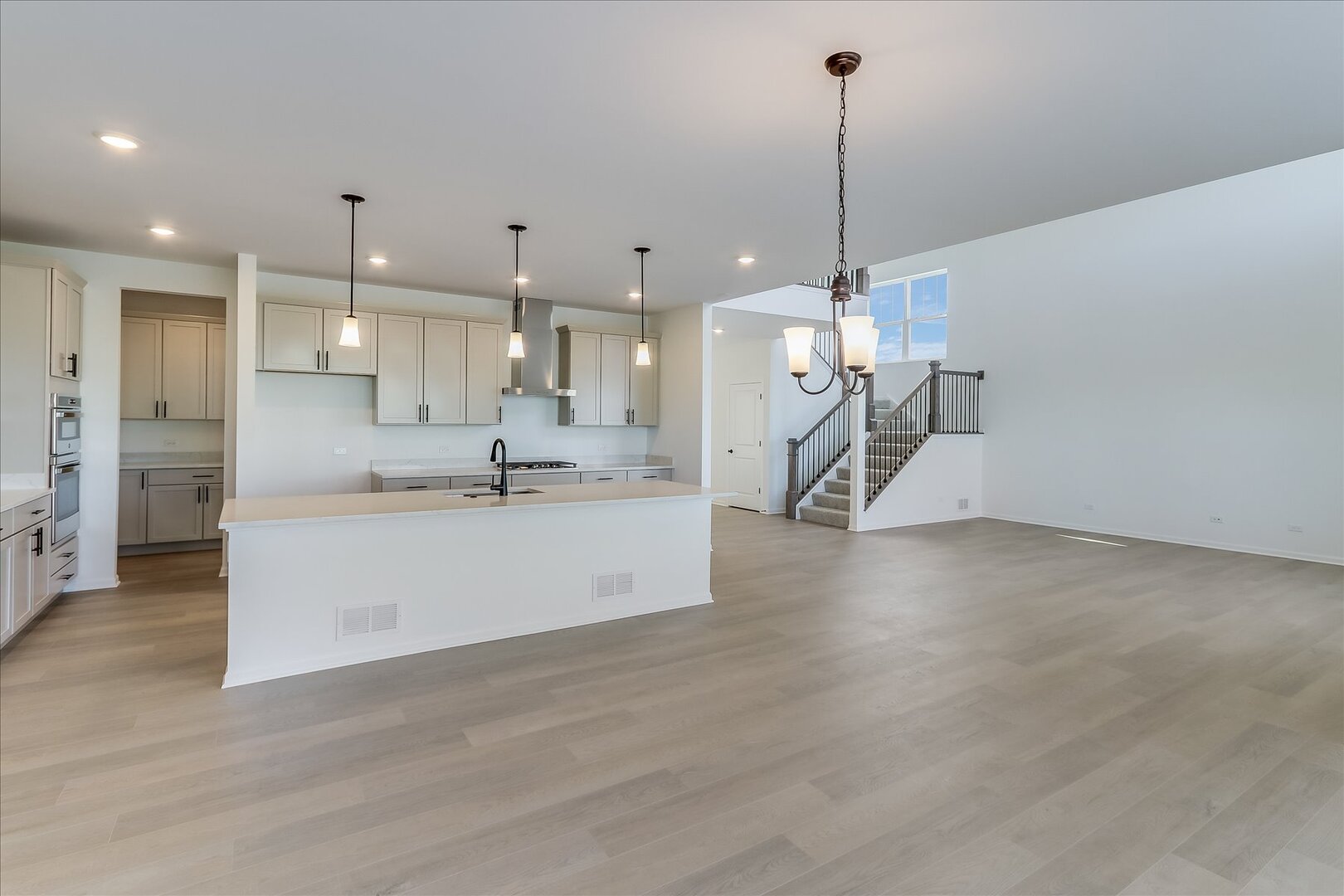 23 Hawthorn Ridge Drive Property Photo 16