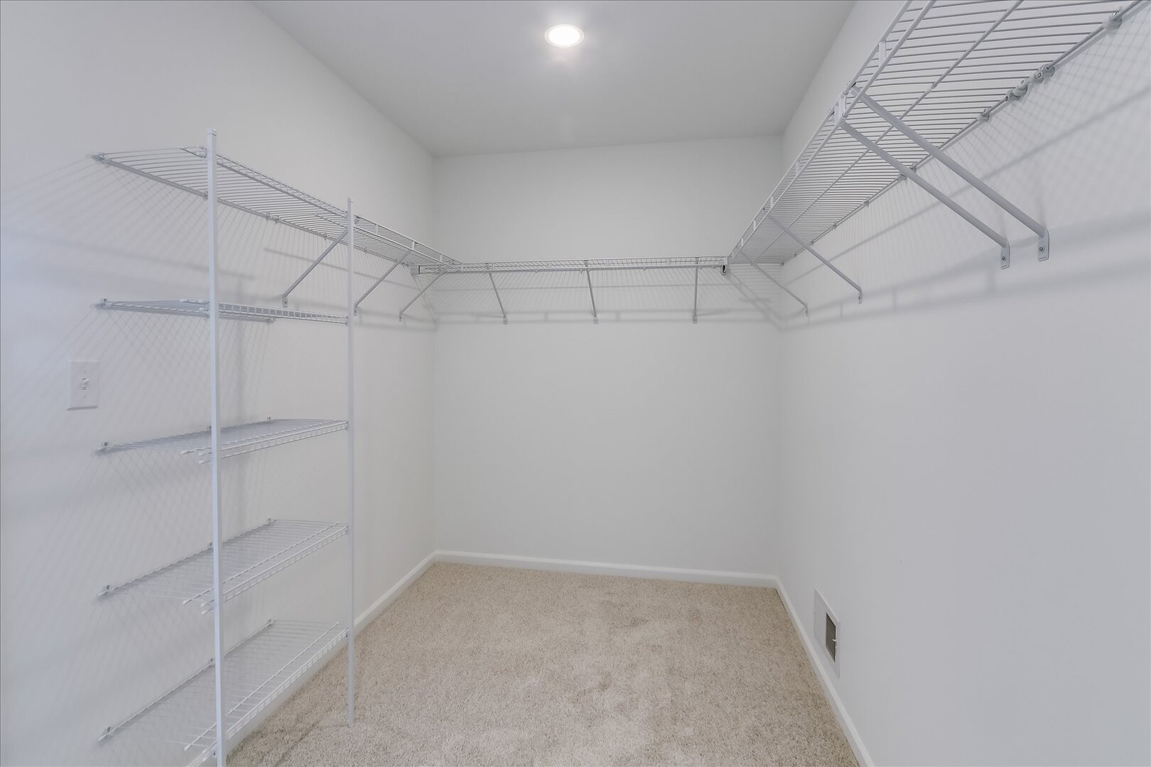 23 Hawthorn Ridge Drive Property Photo 25