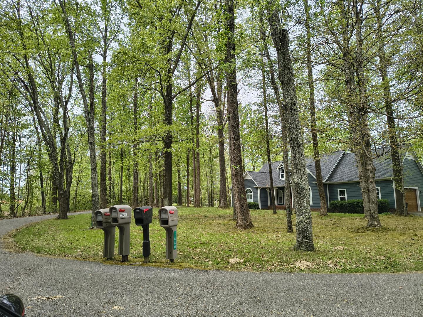 1875 Pleasant Woods Circle Property Photo 7