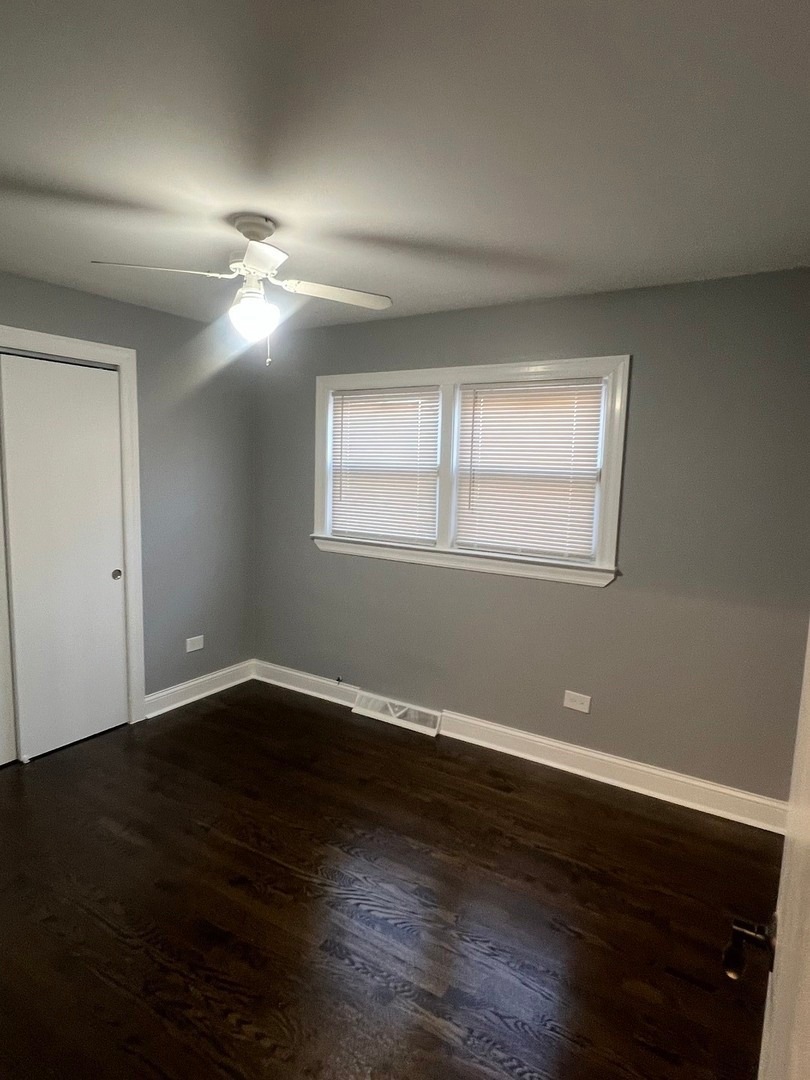 9241 S Emerald Avenue Property Photo 15