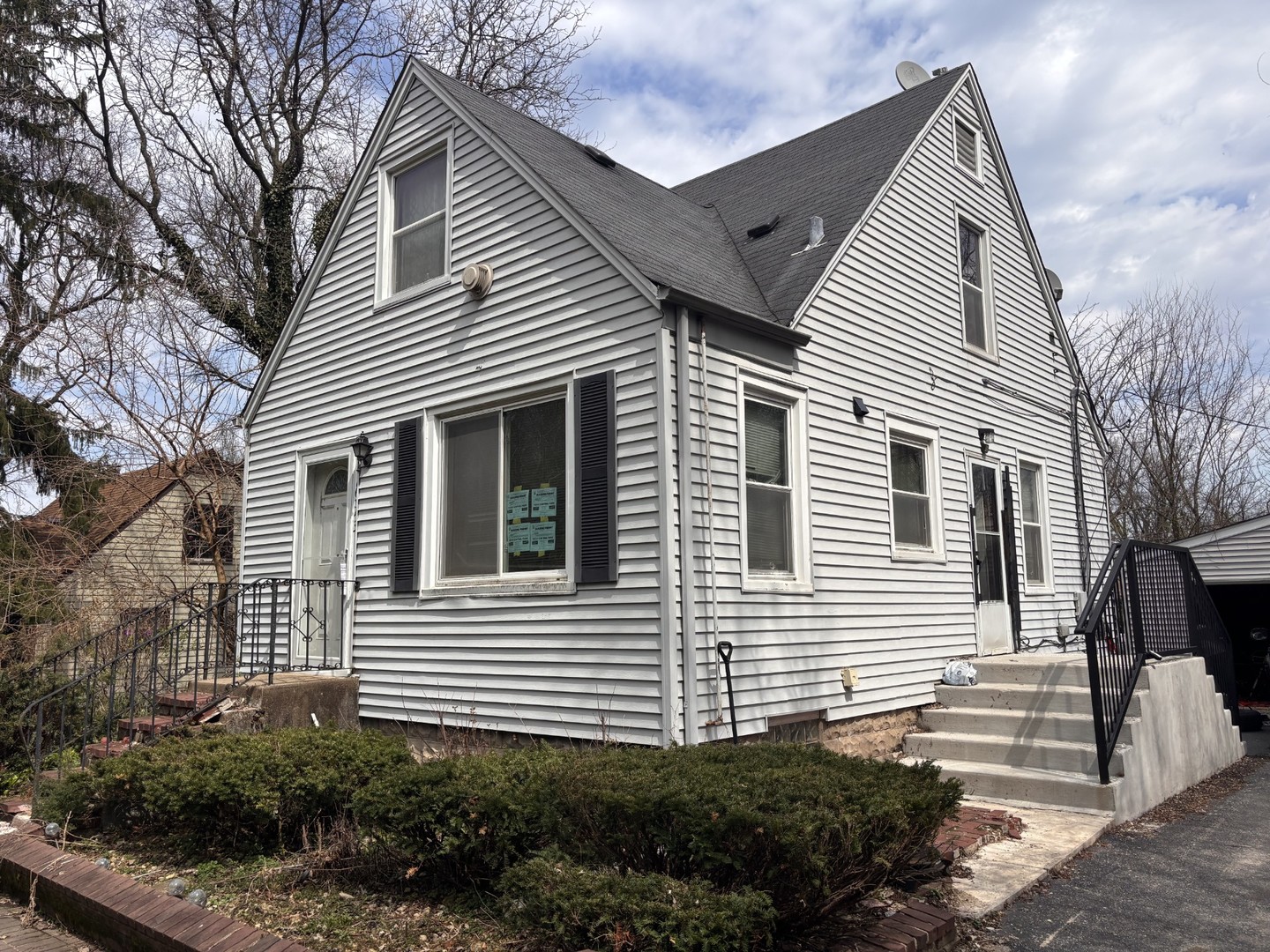 16343 Central Park Avenue Property Photo 2
