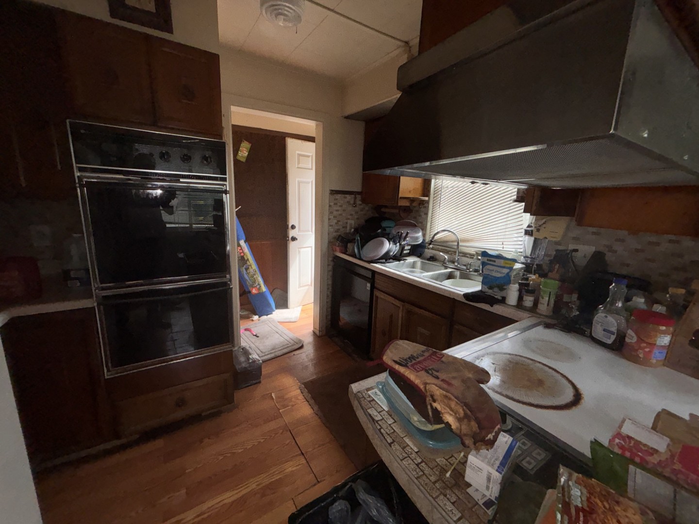 16343 Central Park Avenue Property Photo 5