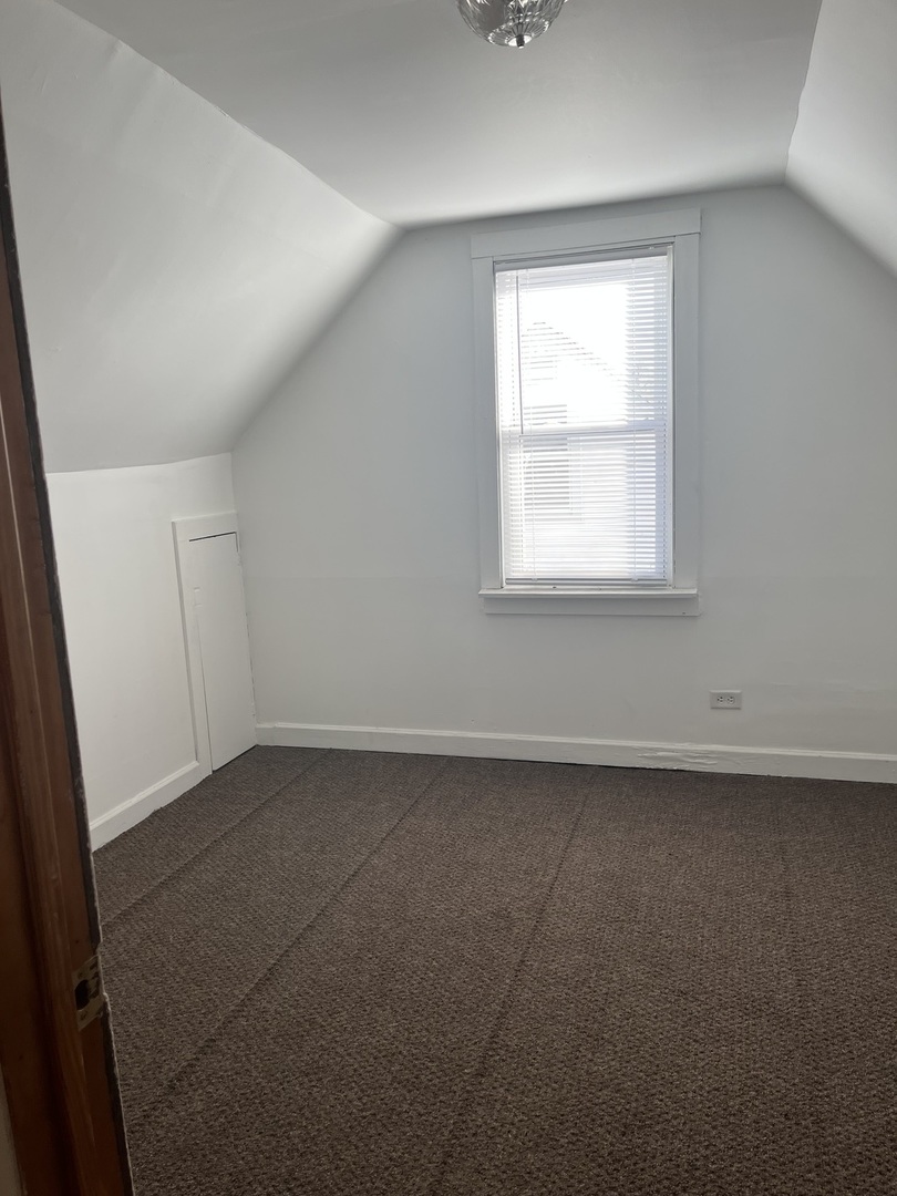 6918 Garden Lane Property Photo 7