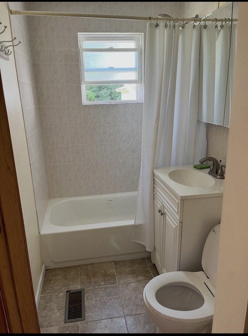 6918 Garden Lane Property Photo 12