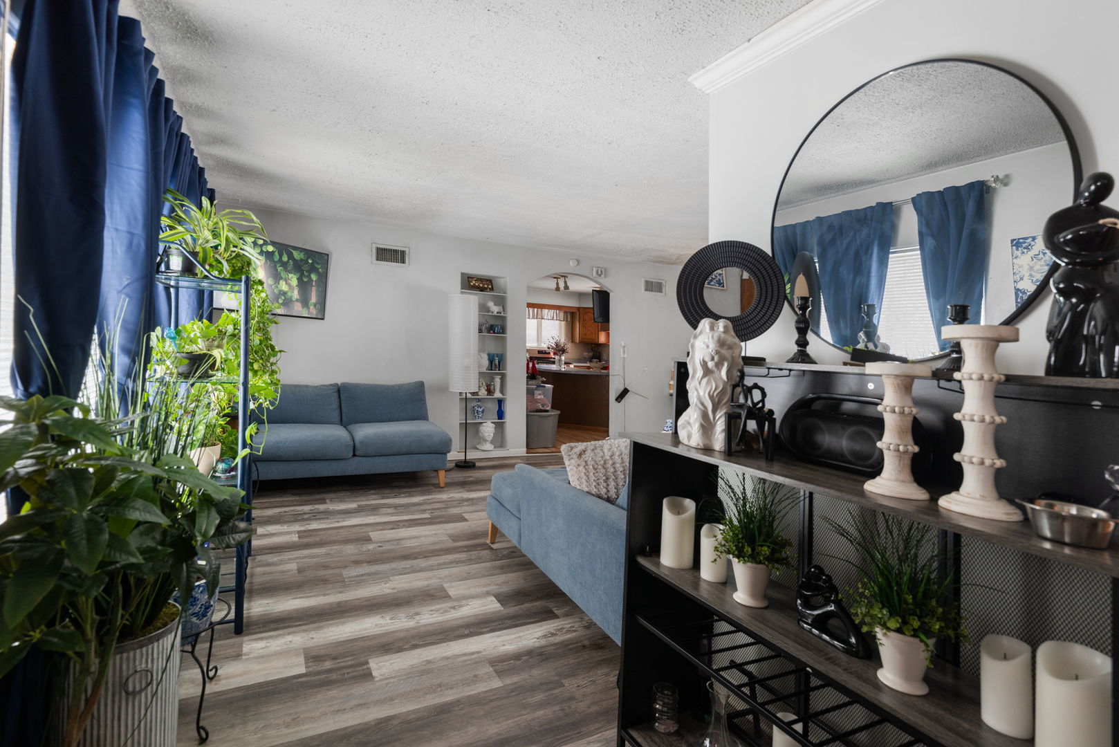 1215 Carmel Boulevard Property Photo 4