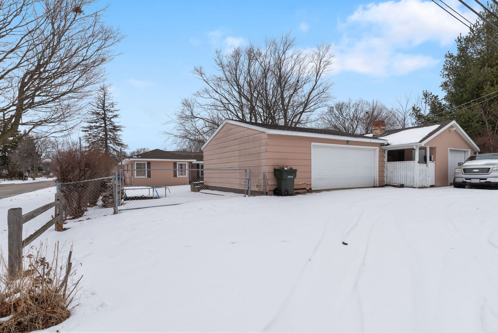 1215 Carmel Boulevard Property Photo 17