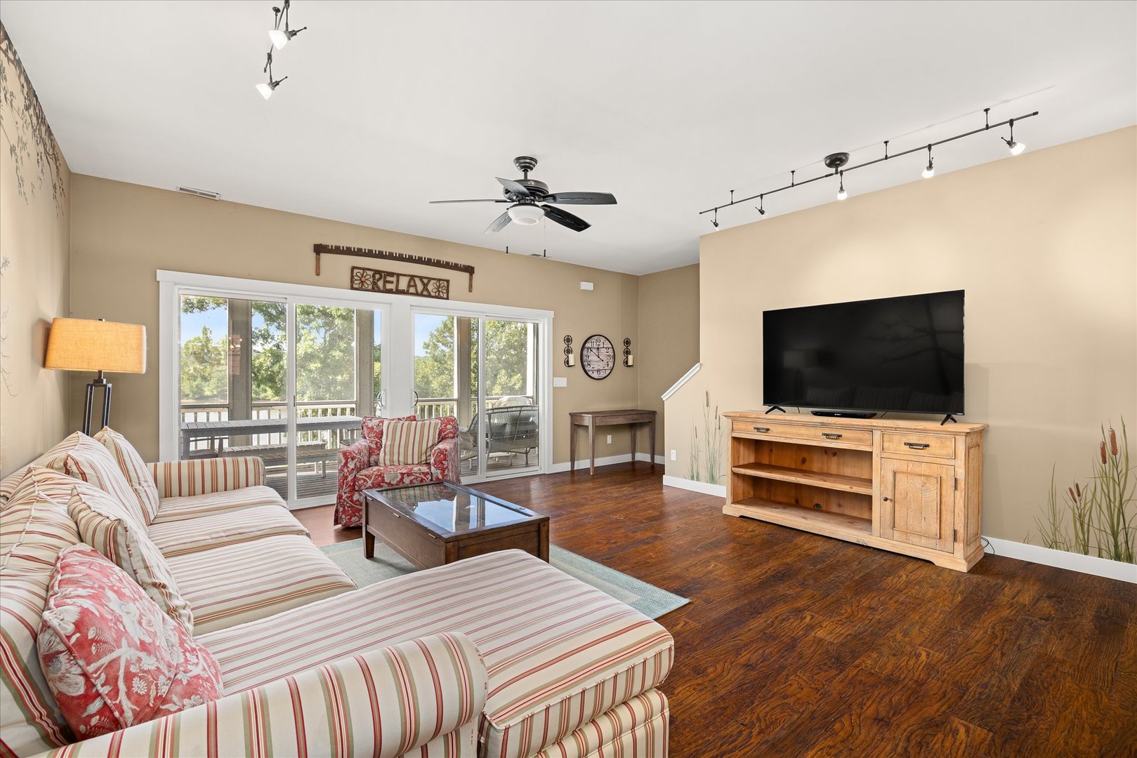 13 River Row Property Photo 19