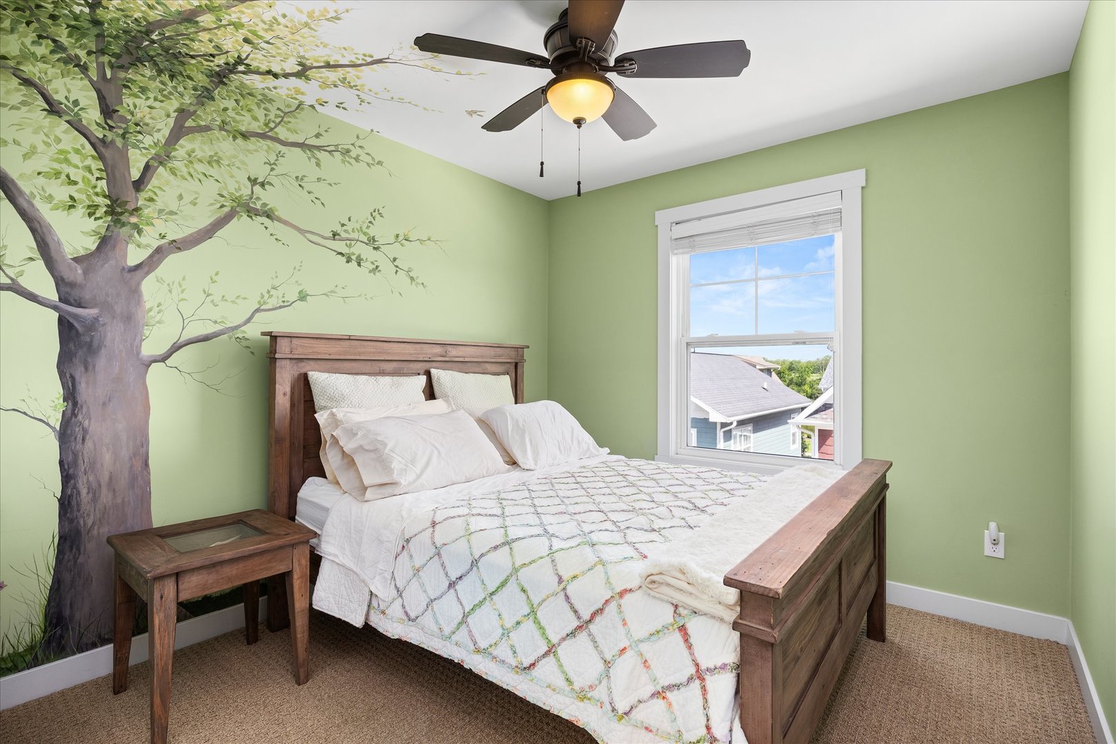 13 River Row Property Photo 27