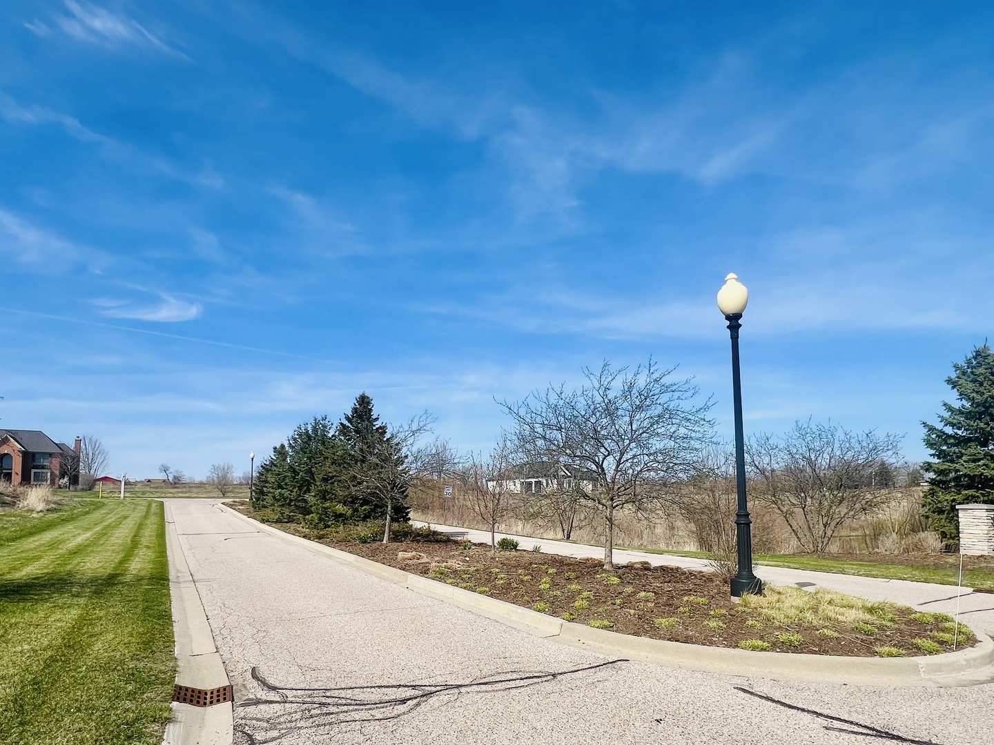 10555 Red Leaf Circle Property Photo 7