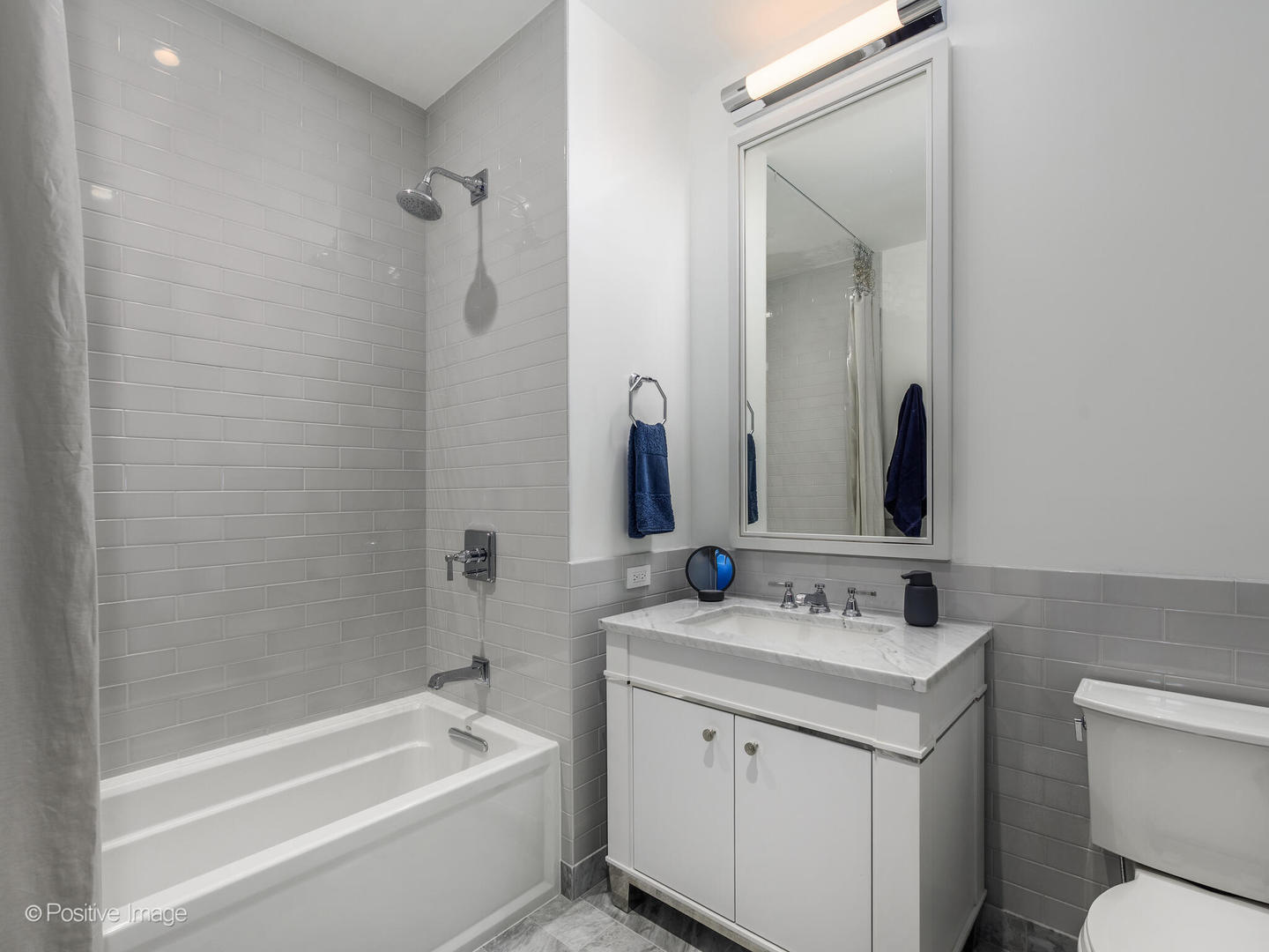 12565417 Property Photo 30