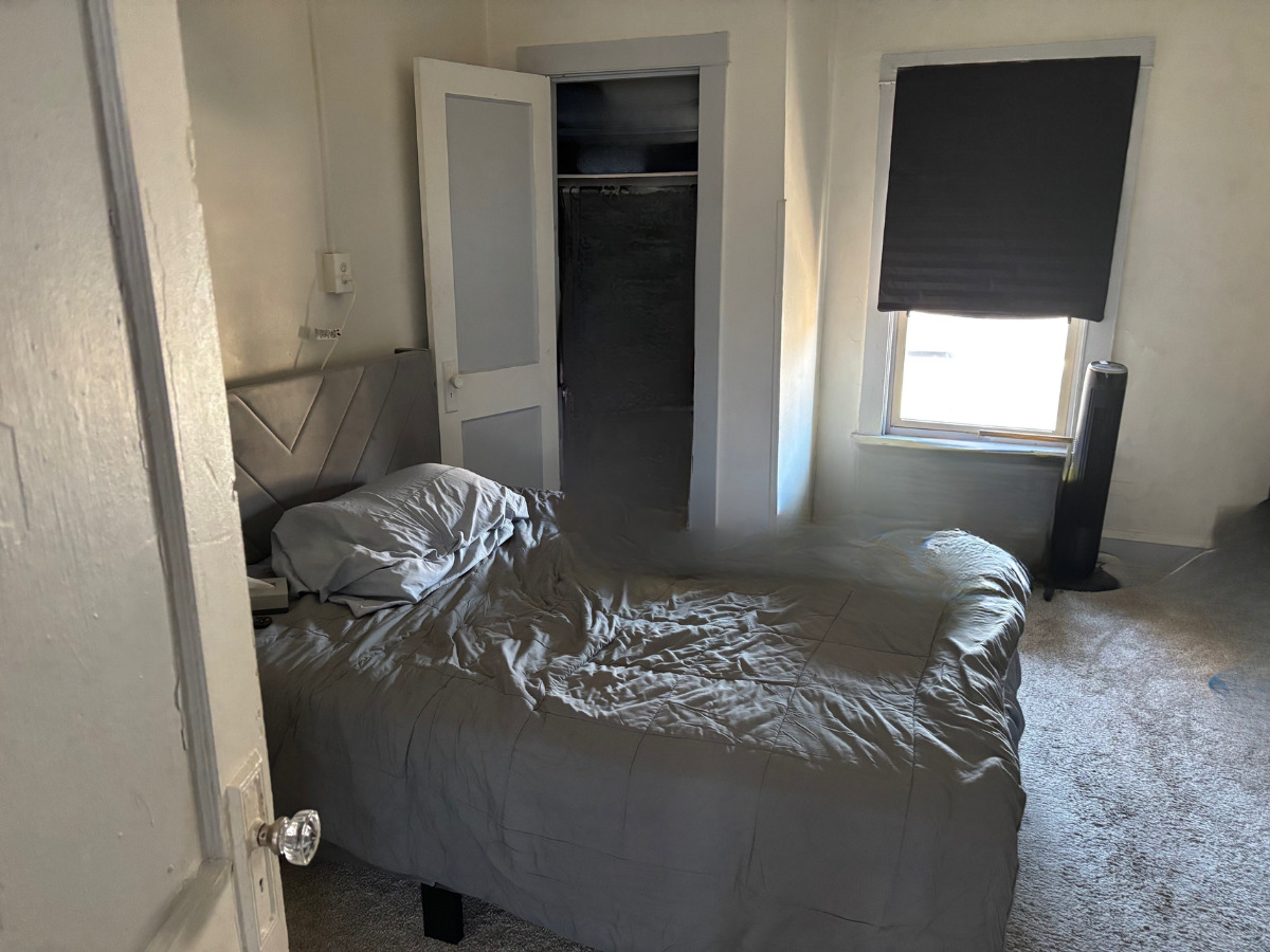 209 N Center Street Property Photo 4