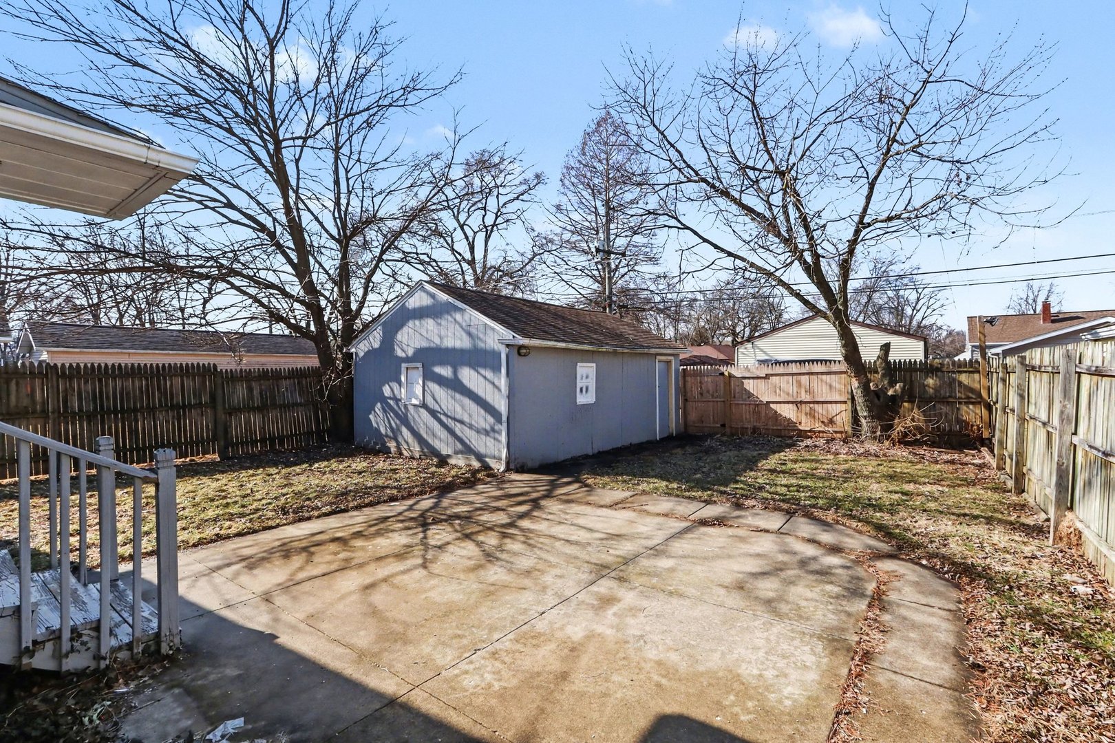 309 S May Street Property Photo 14