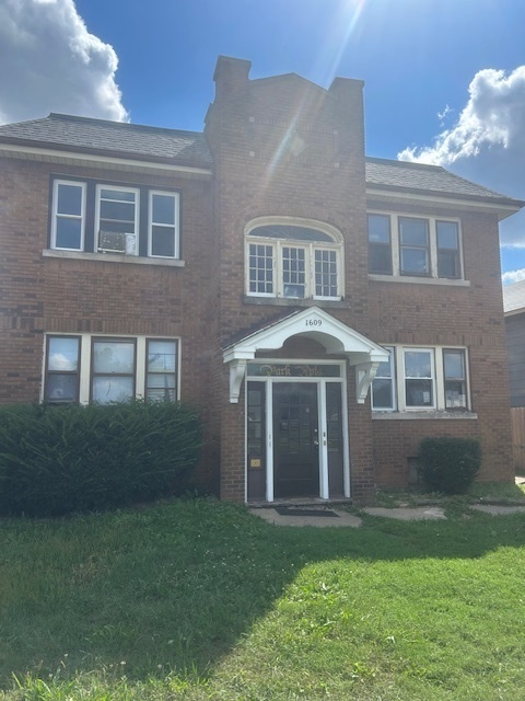 1609 17th Avenue Property Photo 2